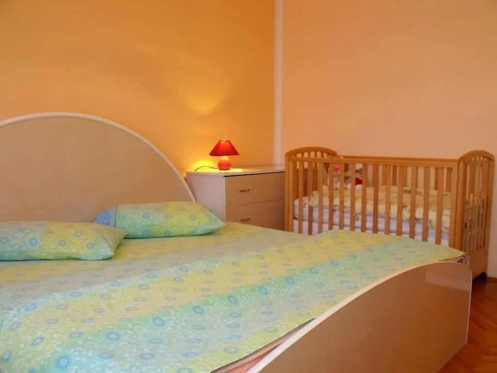 Apartments Cerin Фажана