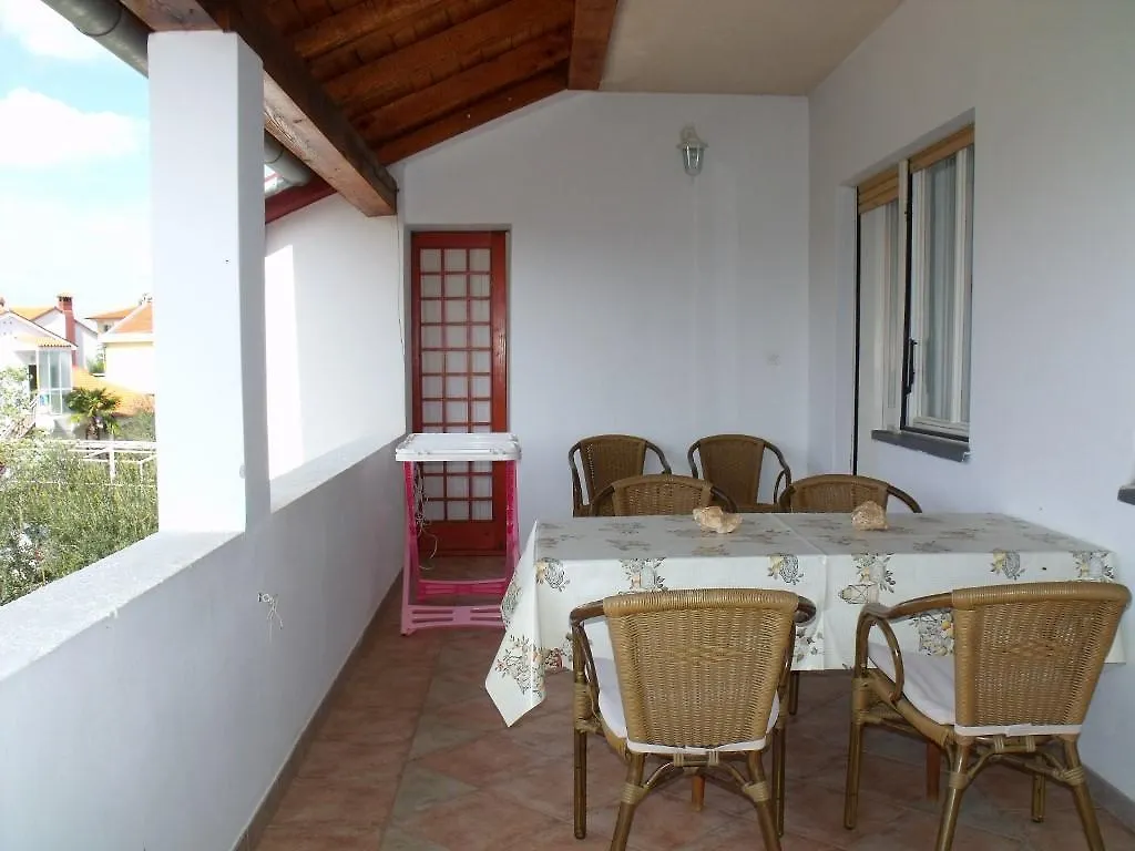 Apartments Cerin Фажана